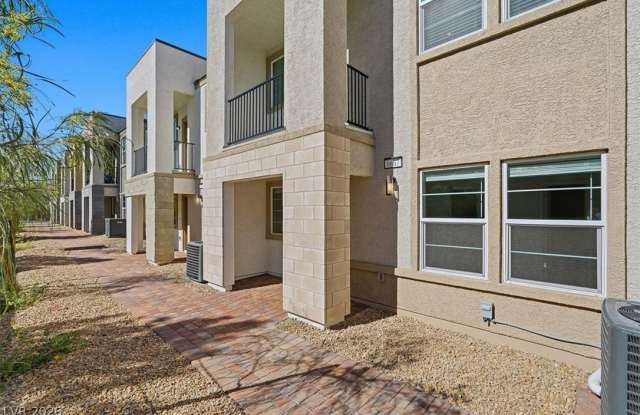 8667 Luxuriant Avenue photos photos