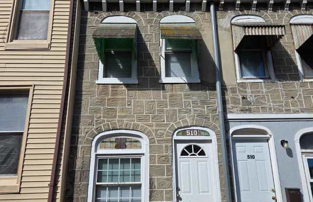510 MAPLE Street Gallery 1