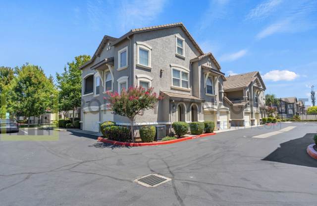 Spacious 2 (or 3!) Bed Condo in Gated Community - $2595/month - 5501 Mezereon Lane, Elk Grove, CA 95757