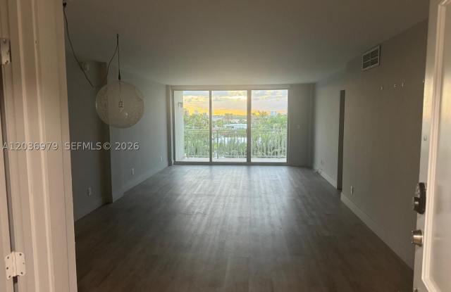 9500 W Bay Harbor Dr Gallery 2