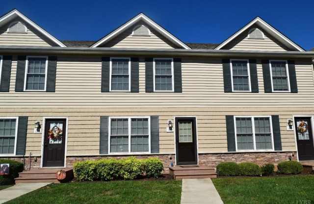 142 Old Tavern Circle - 1 photos photos