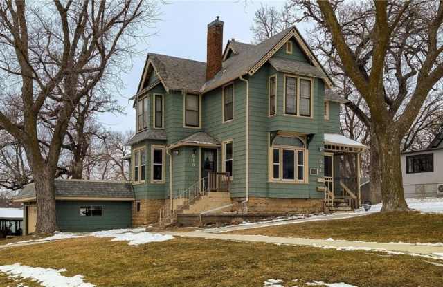 519 Park Avenue photos photos