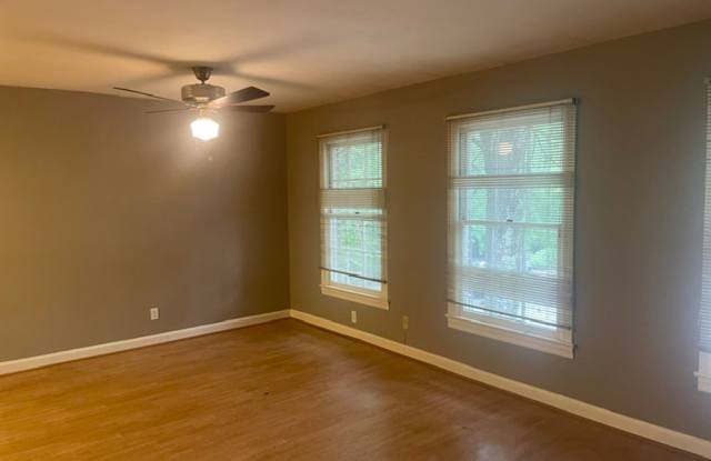 Convenient Location Near Wake Forest and Coliseum Gallery 3
