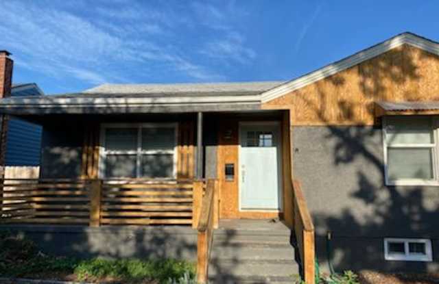 130 N Meade Ave, Unit A photos photos