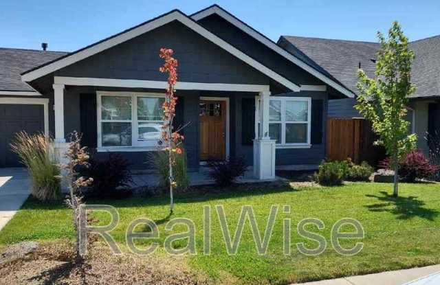 474 NE Oak Ave photos photos 474 NE Oak Ave photos photos