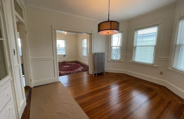 62 Ibbetson St - 62 Ibbetson Street, Somerville, MA 02143
