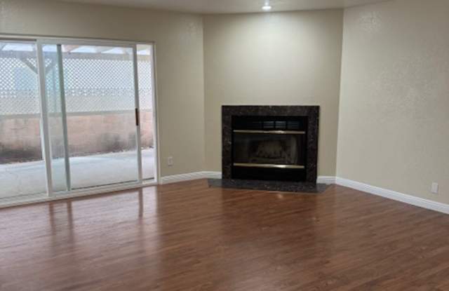 1147 Marigold Ln Gallery 2