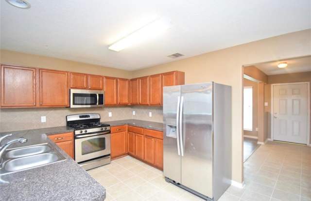 20630 Ricewood Village Trail Gallery 2