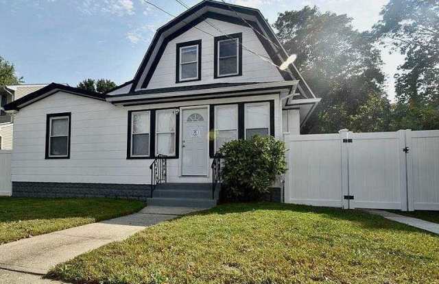 980 Thomas Place photos photos