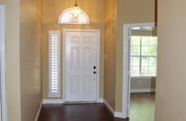 808 Sierra Lane Gallery 2