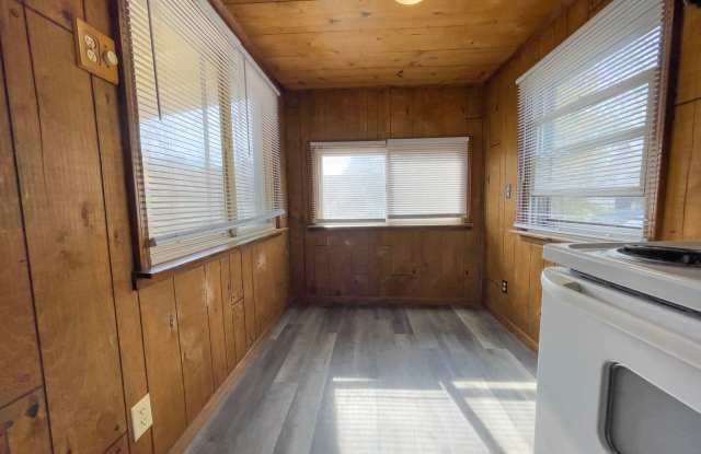 Convenient Campus Living | 4BR with Fenced Yard & Covered Parking Gallery 4