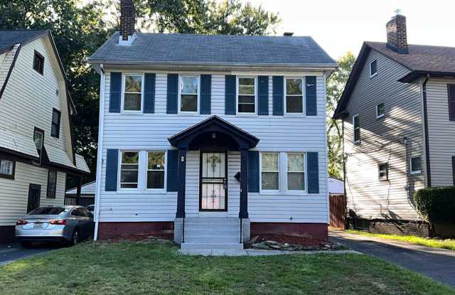 847 Caledonia Avenue - 847 Caledonia Avenue, Cleveland Heights, OH 44112