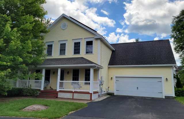 $4200 - 4 Bed / 2.5 Bath Single Family Home in Merrimack on a Cul-de-sac! photos photos
