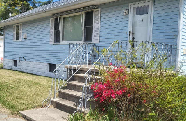 381 Vienna Ave photos photos
