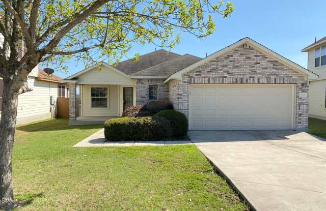 Beautiful single story 3 bedroom home located in Converse, TX with AMAZING view!! - 7914 Sterling Manor, Bexar County, TX 78109