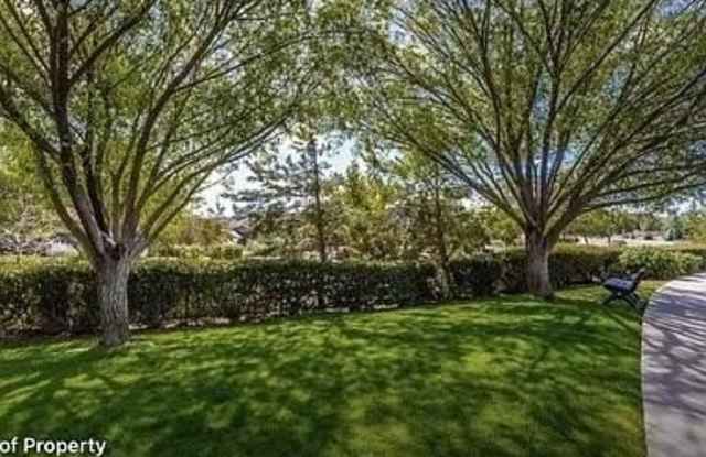 1237 Crown Ridge Drive Gallery 4