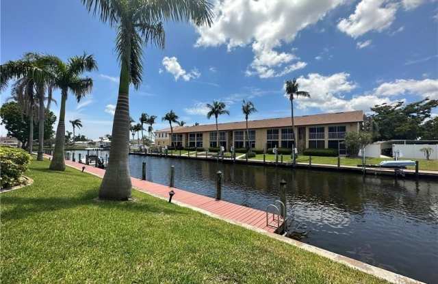 4928 Vincennes Street - 4928 Vincennes Street, Cape Coral, FL 33904