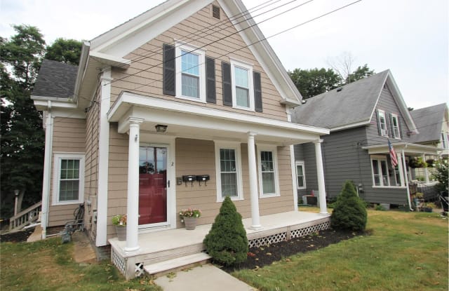 2 Emmons St - 2 Emmons Street, Franklin, MA 02038