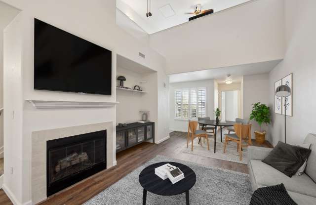 SPACIOUS 2 Bed Condo in Green Valley Ranch!!!!! photos photos