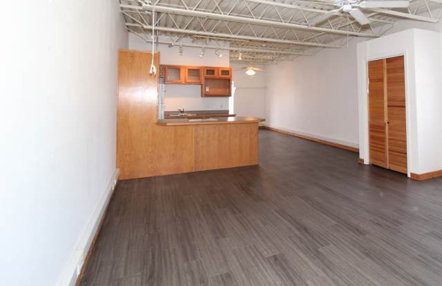 1039 North Molly Court Gallery 2