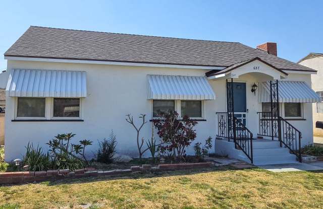 Beautiful 3 Bed 1 Bath House With Double Garage Available Now! photos photos