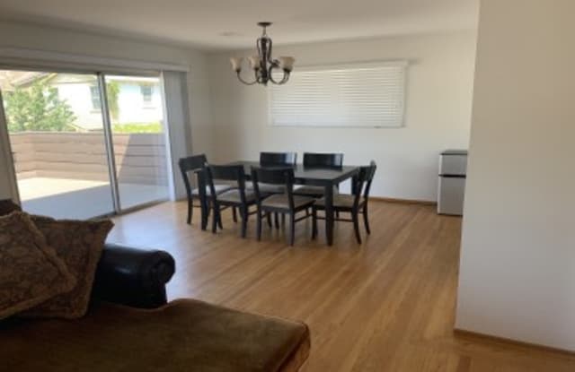 270 Waverley St - 270 Waverley Street, Menlo Park, CA 94025