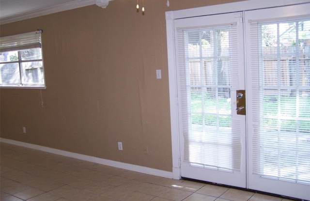 2719 Dewberry Lane Gallery 4