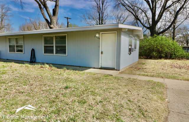 Unique Studio Apartment Located in East Manhattan! photos photos