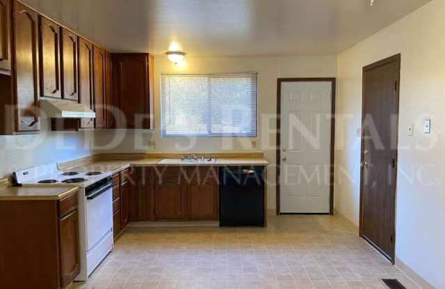 855 Middle Rincon Road Gallery 4