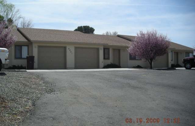 8001 E Long Mesa Drive - 8001 East Long Mesa Drive, Prescott Valley, AZ 86314