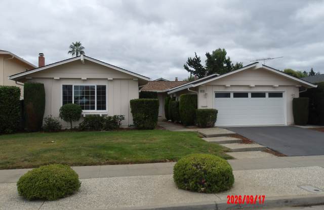 6184 Tracel Dr Gallery 1