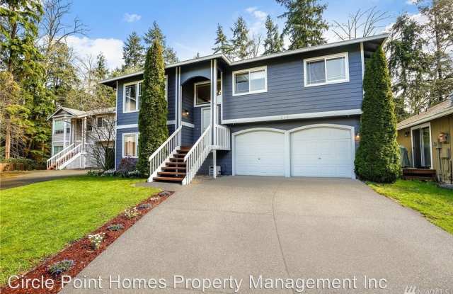 605 57th St SW - 605 57th Street Southwest, Everett, WA 98203