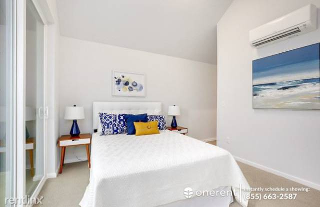 6637 Carleton Ave S Unit C Gallery 3