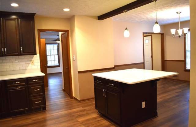 2264 Post Oak Drive Gallery 3