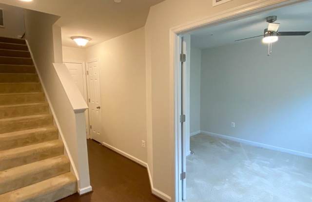 7175 BRICK KILN Circle Gallery 3