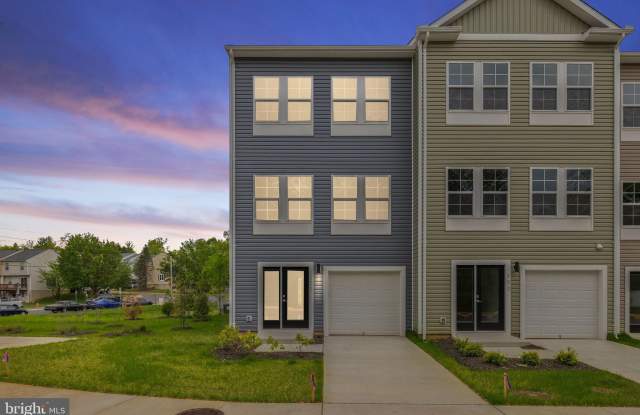 111 SAGE CREEK COURT - 111 Sage Creek Court, Manassas Park, VA 20111