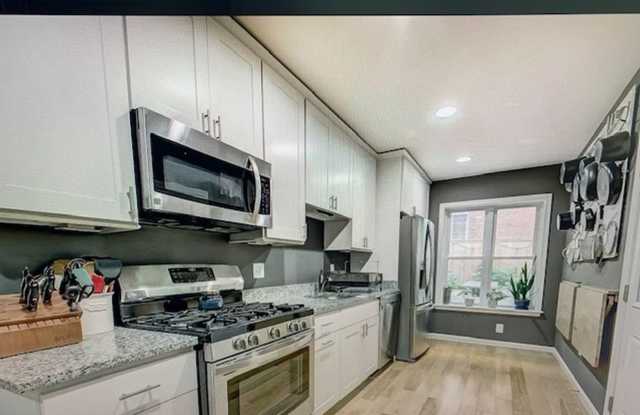 Fed Hill Luxury Townhome ROOFTOP DECKS! photos photos