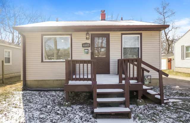 6667 E 17th Street photos photos