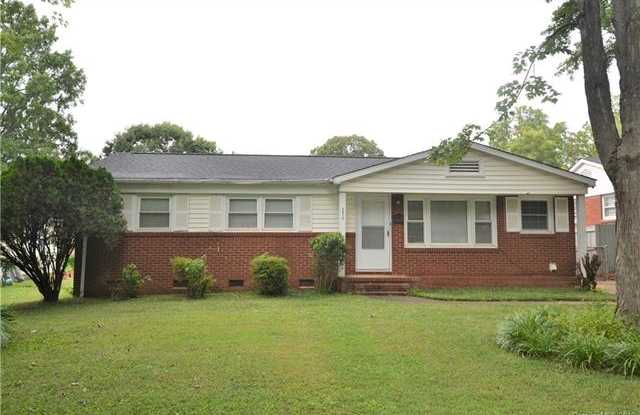 2815 Albany Lane Gallery 3