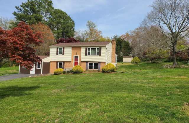 4801 REGAL LANE photos photos