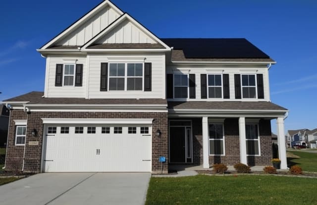 1394 Sunnybrook Lane - 1394 Sunnybrook Ln, Greenwood, IN 46143