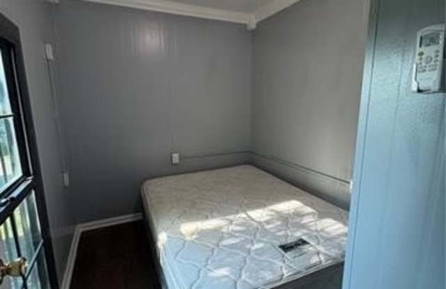 2725 N ROMAN Street Gallery 4