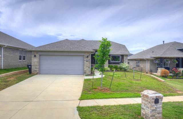 Norman Home for rent + 3 bedrooms + Norman schools photos photos