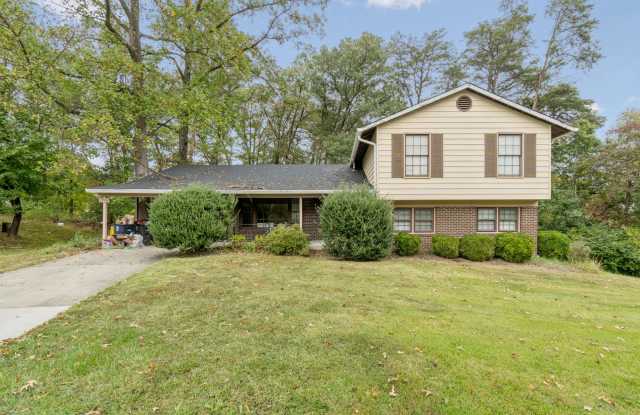 2704 Rambler Court photos photos