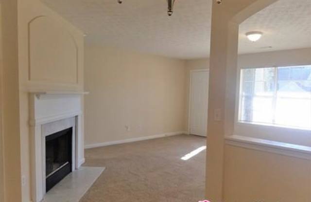 4000 Robin Cir Gallery 3