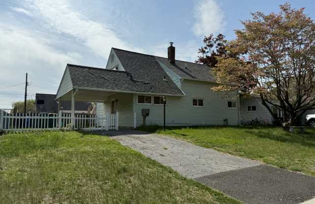 5 Nickelhill Ln photos photos