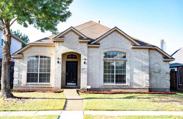 5521 Riverview Drive Gallery 2