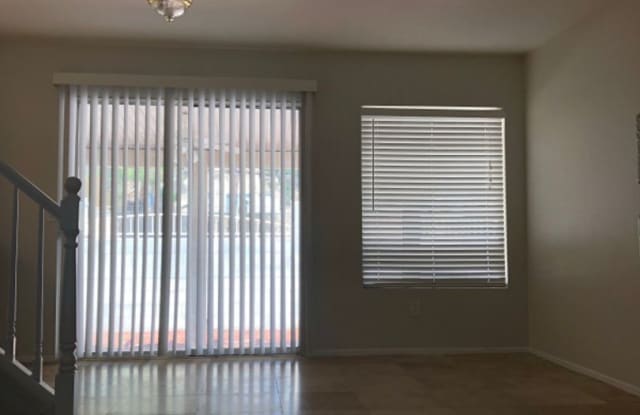 Northwest Home for Rent Gallery 4