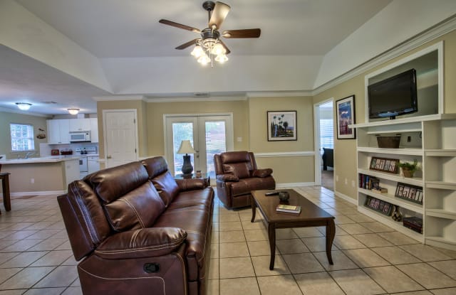 108 Westminster Ave - 108 Westminister Dr, Tallahassee, FL 32304