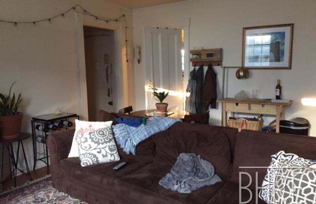 147 COLUMBIA HEIGHTS Gallery 4
